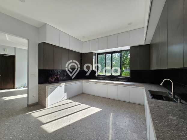 Rumah Luxury Modern Siap Huni di Alam Sutera Tangerang Rumah Luxury Modern Siap Huni di Alam Sutera Tangerang