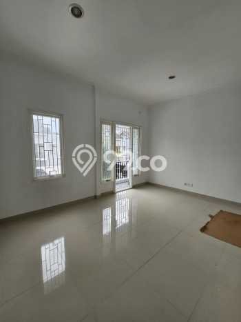 Rumah Elit Modern Siap Huni di Gading Serpong Tangerang Rumah Elit Modern Siap Huni di Gading Serpong Tangerang