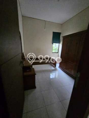 Hunian Mewah Dijual LT 180m2 di BSD, Tangerang Selatan Hunian Mewah Dijual LT 180m2 di BSD, Tangerang Selatan