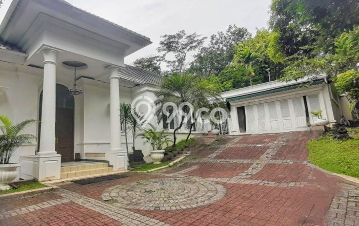 Jual Rumah Luas Elegan Dengan View Eksklusif di Sentul City, Bogor Jual Rumah Luas Elegan Dengan View Eksklusif di Sentul City, Bogor