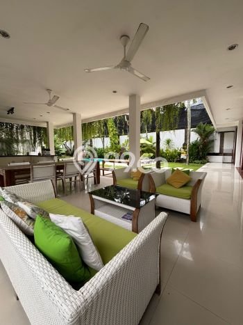 Vila di , Area 615m2m², Lingkungan Nyaman Vila di , Area 615m2m², Lingkungan Nyaman