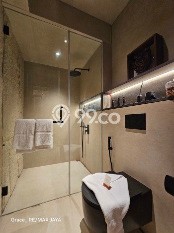 HARGA TERBAIK! Vila Kawasan , Luas 140m2m², Area Prima HARGA TERBAIK! Vila Kawasan , Luas 140m2m², Area Prima