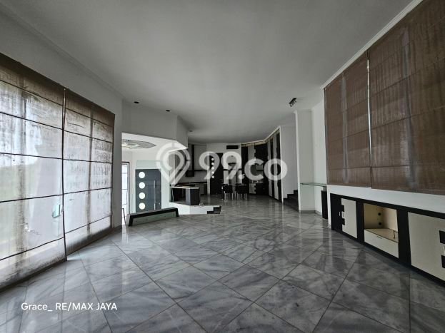 Rumah Luxury Modern Tanpa Renovasi di Penatih Denpasar Rumah Luxury Modern Tanpa Renovasi di Penatih Denpasar