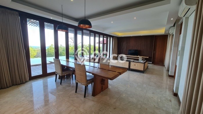 Vila di , Area 450m2m², Posisi Strategis Vila di , Area 450m2m², Posisi Strategis