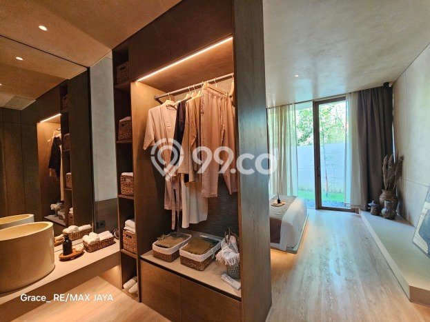 HARGA TERBAIK! Vila Kawasan , Luas 140m2m², Area Prima HARGA TERBAIK! Vila Kawasan , Luas 140m2m², Area Prima