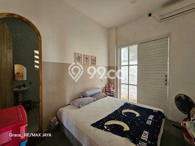 HARGA TERBAIK! Vila Kawasan , Dimensi 260m2m², Lokasi Eksklusif dengan privasi terjaga HARGA TERBAIK! Vila Kawasan , Dimensi 260m2m², Lokasi Eksklusif dengan privasi terjaga