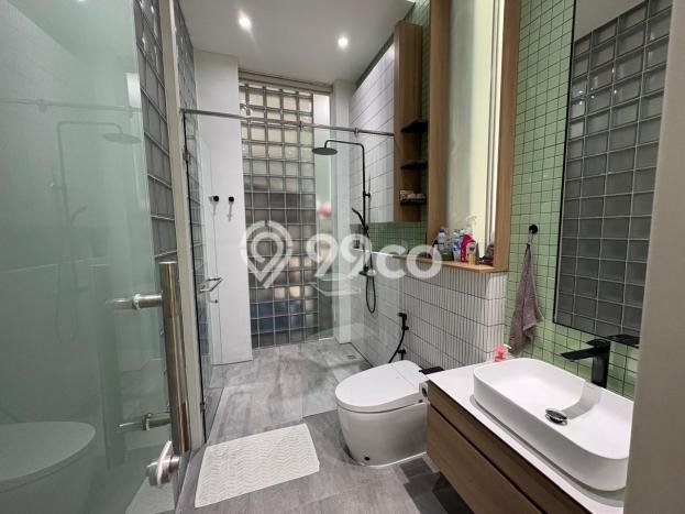 Dijual Rumah Mewah Elegan Dengan View Eksklusif di Pantai Indah Kapuk, Jakarta Utara Dijual Rumah Mewah Elegan Dengan View Eksklusif di Pantai Indah Kapuk, Jakarta Utara
