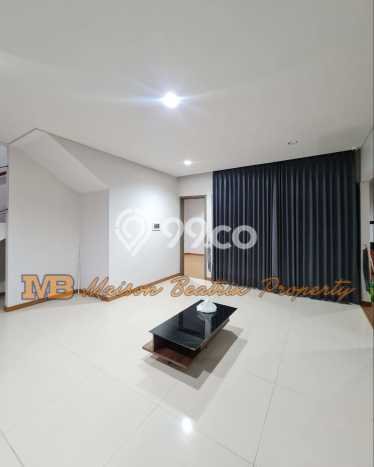 Disewakan! Rumah 5 Kamar Tidur &
4 Kamar Mandi di BSD, Tangerang Disewakan! Rumah 5 Kamar Tidur &
4 Kamar Mandi di BSD, Tangerang