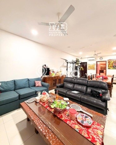 Best Deal Hunian Mewah Ideal dan Luas di Kebayoran Lama, Jakarta Selatan Best Deal Hunian Mewah Ideal dan Luas di Kebayoran Lama, Jakarta Selatan