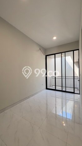 Jual Rumah Modern 4 KT di Kutisari, Surabaya Jual Rumah Modern 4 KT di Kutisari, Surabaya