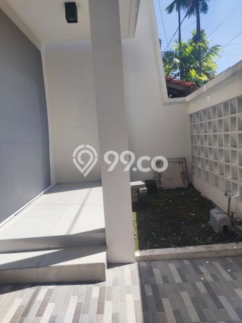 For Sale Rumah 3 Kamar Lokasi Ideal Bagus dan Strategis di Rungkut For Sale Rumah 3 Kamar Lokasi Ideal Bagus dan Strategis di Rungkut