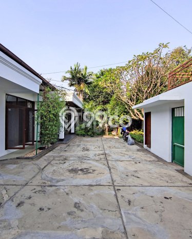 Sewa Rumah Murah di Kemang Jakarta Selatan Punya 5 Kamar Tidur Sewa Rumah Murah di Kemang Jakarta Selatan Punya 5 Kamar Tidur