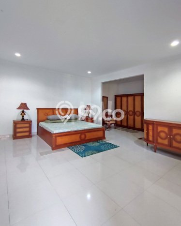 Sewa Rumah Murah di Kemang Jakarta Selatan Punya 5 Kamar Tidur Sewa Rumah Murah di Kemang Jakarta Selatan Punya 5 Kamar Tidur