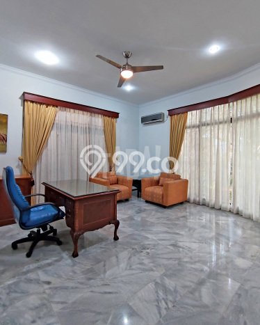 Sewa Rumah Murah di Kemang Jakarta Selatan Punya 5 Kamar Tidur Sewa Rumah Murah di Kemang Jakarta Selatan Punya 5 Kamar Tidur