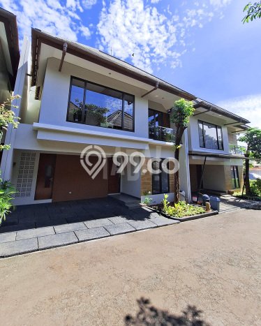 Hunian Cantik Modern Lb 144m2 di Jagakarsa, Jakarta Selatan Hunian Cantik Modern Lb 144m2 di Jagakarsa, Jakarta Selatan