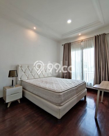 Siap Huni Hunian Elit 3 Kamar di Cilandak Dekat ke Mana Pun Siap Huni Hunian Elit 3 Kamar di Cilandak Dekat ke Mana Pun