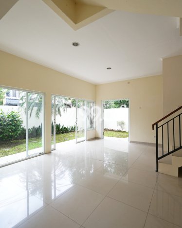 Ready to Use! Luxury House LT 178m2 Desain Modern di Depok I Ready to Use! Luxury House LT 178m2 Desain Modern di Depok I