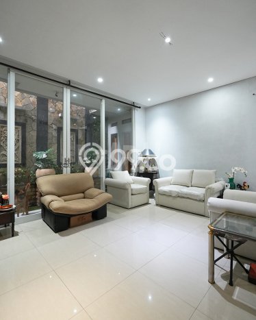Rumah Modern Cantik 3 KT Bisa Langsung Pindah di Pesanggrahan Rumah Modern Cantik 3 KT Bisa Langsung Pindah di Pesanggrahan