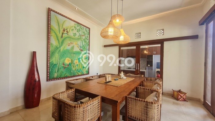 Lokasi strategis! Rumah siap pakai disewakan di Denpasar Barat LB 200m2 Lokasi strategis! Rumah siap pakai disewakan di Denpasar Barat LB 200m2