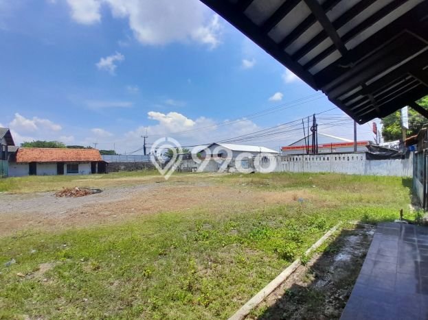 Unit Gudang Dijual di Mundu Cirebon Luas Tanah 4205m2, Luas Bangunan 120m2 Unit Gudang Dijual di Mundu Cirebon Luas Tanah 4205m2, Luas Bangunan 120m2