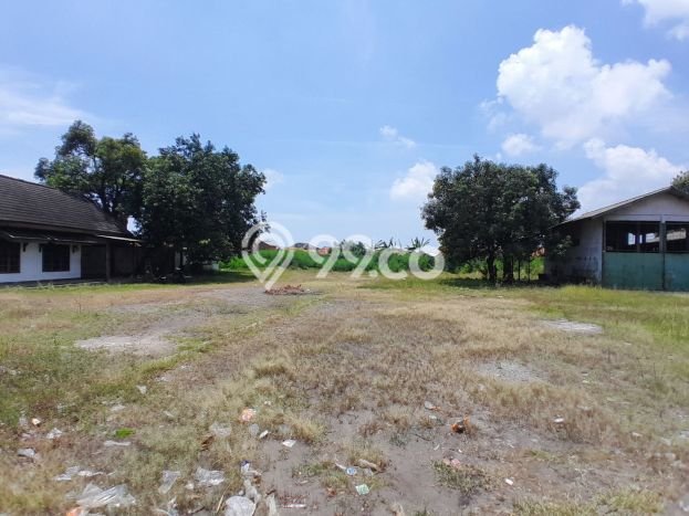 Unit Gudang Dijual di Mundu Cirebon Luas Tanah 4205m2, Luas Bangunan 120m2 Unit Gudang Dijual di Mundu Cirebon Luas Tanah 4205m2, Luas Bangunan 120m2