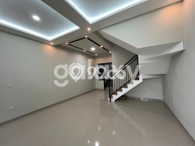 Jual Rumah Favorit Siap Huni LB 100m2 di Mulyorejo, Surabaya Jual Rumah Favorit Siap Huni LB 100m2 di Mulyorejo, Surabaya