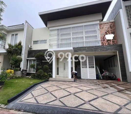 Ready to Use! Premium House LT 300m2 Desain Modern di Pakuwon CIty Ready to Use! Premium House LT 300m2 Desain Modern di Pakuwon CIty