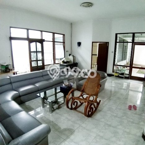 Dijual Rumah Premium dengan Fasilitas Sekitar Komplit di Mulyorejo, Surabaya Dijual Rumah Premium dengan Fasilitas Sekitar Komplit di Mulyorejo, Surabaya