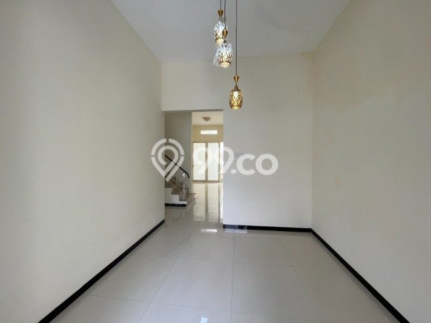 Jual Rumah Mewah Elegan Dengan View Cantik di Pakuwon CIty, Surabaya Jual Rumah Mewah Elegan Dengan View Cantik di Pakuwon CIty, Surabaya