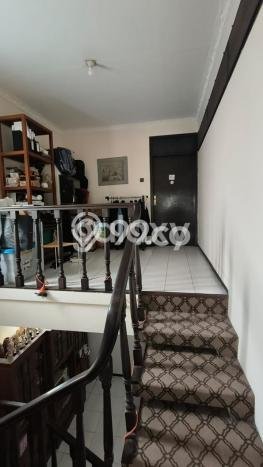Siap Huni Rumah Mewah 5 Kamar di Sukolilo Dekat ke Mana Saja Siap Huni Rumah Mewah 5 Kamar di Sukolilo Dekat ke Mana Saja