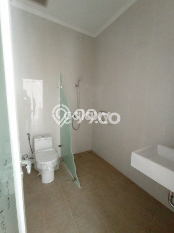 Dijual Cepat Rumah Bagus Siap Huni LB 160m2 di Mulyorejo, Surabaya Dijual Cepat Rumah Bagus Siap Huni LB 160m2 di Mulyorejo, Surabaya