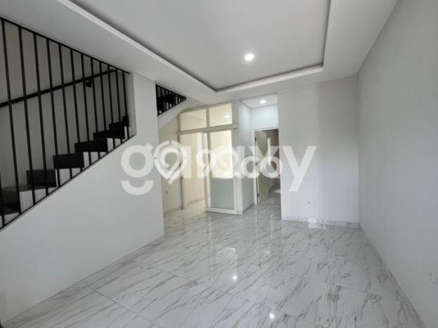 Jual Rumah Favorit Siap Huni LB 100m2 di Kenjeran, Surabaya Jual Rumah Favorit Siap Huni LB 100m2 di Kenjeran, Surabaya