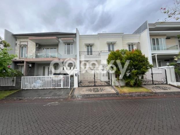 Disewakan! Rumah 3 Kamar Tidur &
3 Kamar Mandi di Pakuwon CIty, Surabaya Disewakan! Rumah 3 Kamar Tidur &
3 Kamar Mandi di Pakuwon CIty, Surabaya