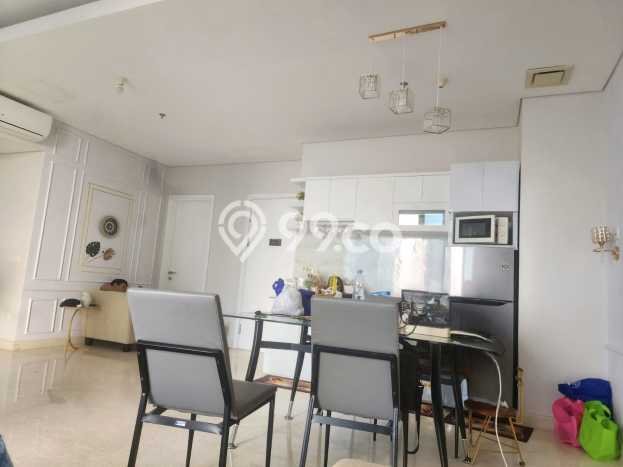 Unit Apartemen Eksklusif Dijual di Dukuh Pakis dengan 2 BR Unit Apartemen Eksklusif Dijual di Dukuh Pakis dengan 2 BR