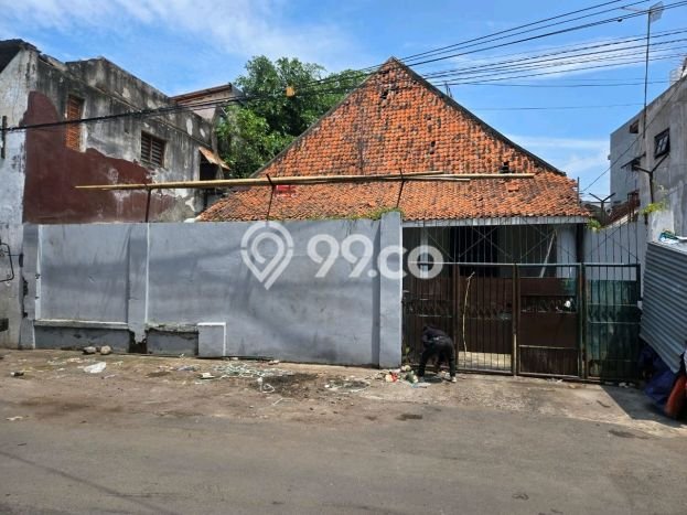 Gudang Dijual di Krembangan Surabaya dengan Luas Bangunan 200m2 Gudang Dijual di Krembangan Surabaya dengan Luas Bangunan 200m2