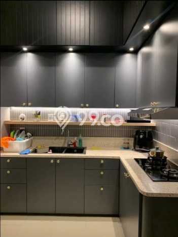 Rumah Luxury Modern Siap Huni di Graha Surabaya Rumah Luxury Modern Siap Huni di Graha Surabaya
