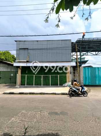 Gudang untuk Disewa di Pusat Surabaya Luas Bangunan 200m2 Gudang untuk Disewa di Pusat Surabaya Luas Bangunan 200m2