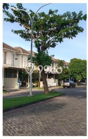 Hunian Cantik Minimalis Lb 150m2 di Lakarsantri, Surabaya Hunian Cantik Minimalis Lb 150m2 di Lakarsantri, Surabaya