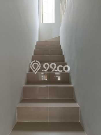 Jual Rumah Strategis Bagus Punya 2 KT di Lakarsantri Surabaya SHM Jual Rumah Strategis Bagus Punya 2 KT di Lakarsantri Surabaya SHM