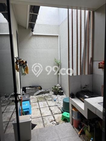 Dijual Rumah Modern 2 KT di Citraland, Surabaya Dijual Rumah Modern 2 KT di Citraland, Surabaya