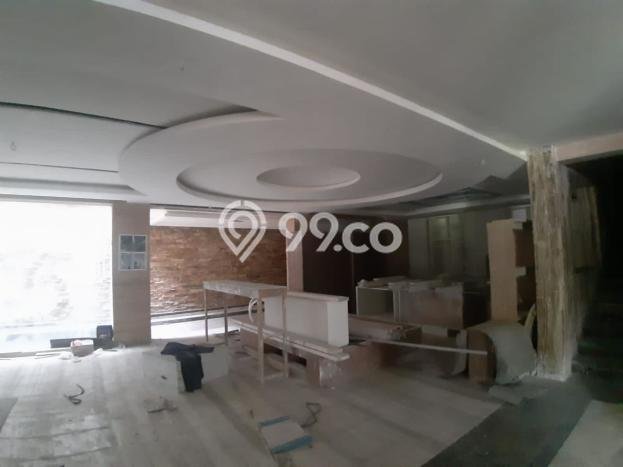 Jual Rumah Mewah Megah Dengan View Eksklusif di Pakuwon City, Surabaya Jual Rumah Mewah Megah Dengan View Eksklusif di Pakuwon City, Surabaya