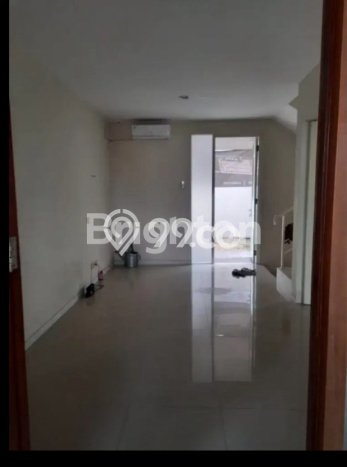 Disewakan! Rumah 3 Kamar Tidur &
2 Kamar Mandi di Sambiroto, Semarang Disewakan! Rumah 3 Kamar Tidur &
2 Kamar Mandi di Sambiroto, Semarang