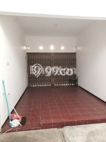 Rumah Asri di , 2 KM, Akses Mudah Rumah Asri di , 2 KM, Akses Mudah