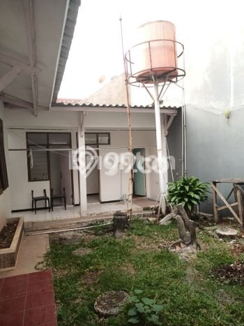 Rumah Asri di , 2 KM, Akses Mudah Rumah Asri di , 2 KM, Akses Mudah