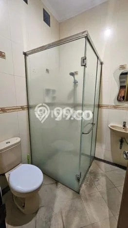 Rumah Cantik Siap Pakai Di Semarang Tengah Luas 176m2 Lokasi Strategis Rumah Cantik Siap Pakai Di Semarang Tengah Luas 176m2 Lokasi Strategis
