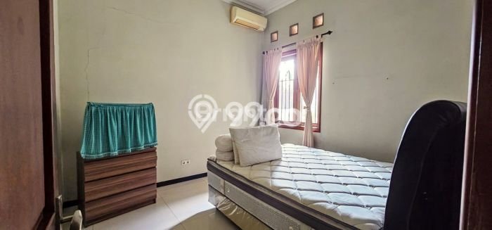 Hunian Elit LB 255m2 Siap Huni Desain Elegan di Srondol, Semarang Hunian Elit LB 255m2 Siap Huni Desain Elegan di Srondol, Semarang