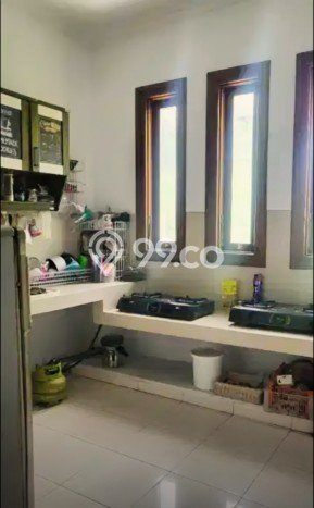 Lokasi strategis! Rumah siap huni disewakan di Jangli LB 350m2 Lokasi strategis! Rumah siap huni disewakan di Jangli LB 350m2