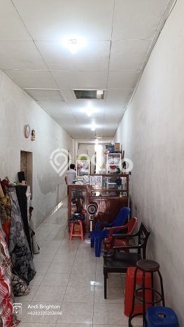Unit Ruko Dijual di Jombang Jombang Luas Tanah 561m2, Luas Bangunan 490m2 Unit Ruko Dijual di Jombang Jombang Luas Tanah 561m2, Luas Bangunan 490m2