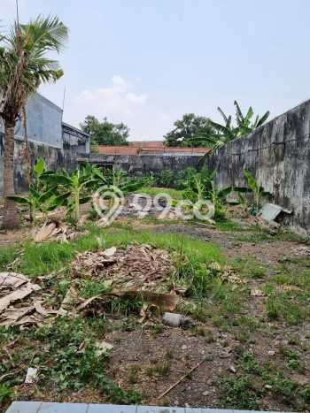 Ruko Dijual di Jombang LT 843m2, LB 465m2 untuk Investasi Ruko Dijual di Jombang LT 843m2, LB 465m2 untuk Investasi