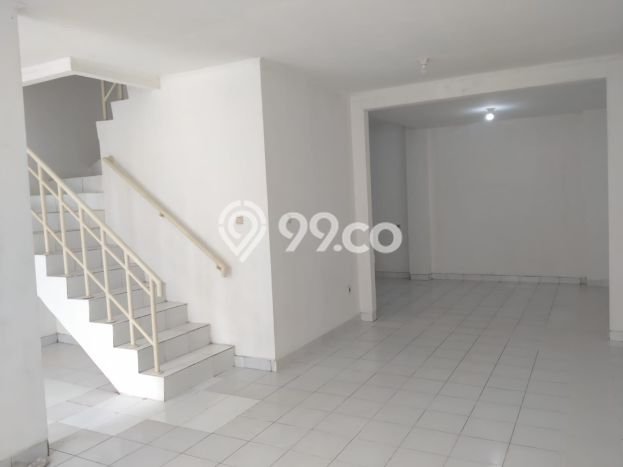 Disewakan! Rumah 3 Kamar Tidur &
1 Kamar Mandi di Taman Palem, Jakarta Barat Disewakan! Rumah 3 Kamar Tidur &
1 Kamar Mandi di Taman Palem, Jakarta Barat